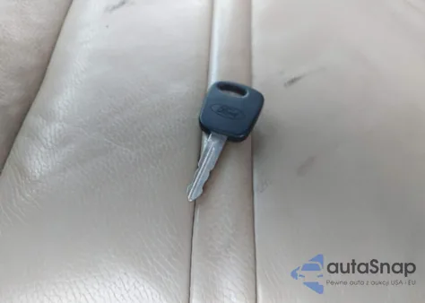 2000 Ford Excursion Limited z USA, uszkodzony, nr VIN 1FMNU43S0YEE35271